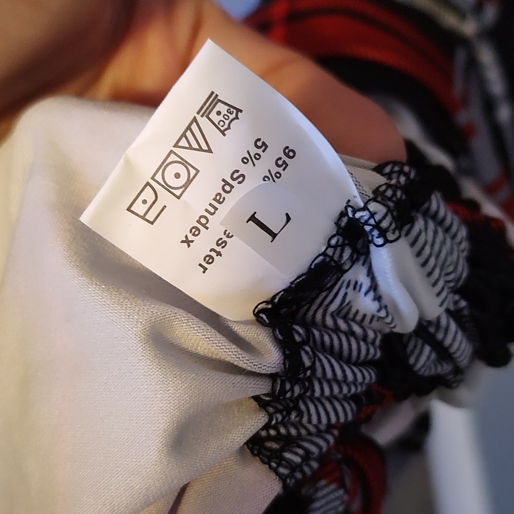 Women's Ruched Dress - Picture 3 of 4